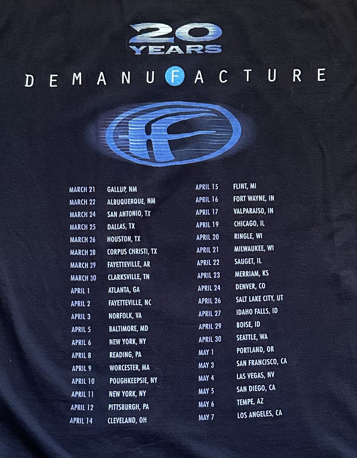 FEAR FACTORY T-SHIRT~2015 TOUR~DEMANUFACTURE 20 YEARS~XL~GILDAN~BLACK~EXC COND