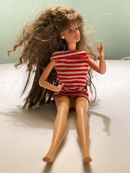 Vintage 1966 Barbie Twist And Turn~Bendable Knees~Moveable arms~China~1976 Head