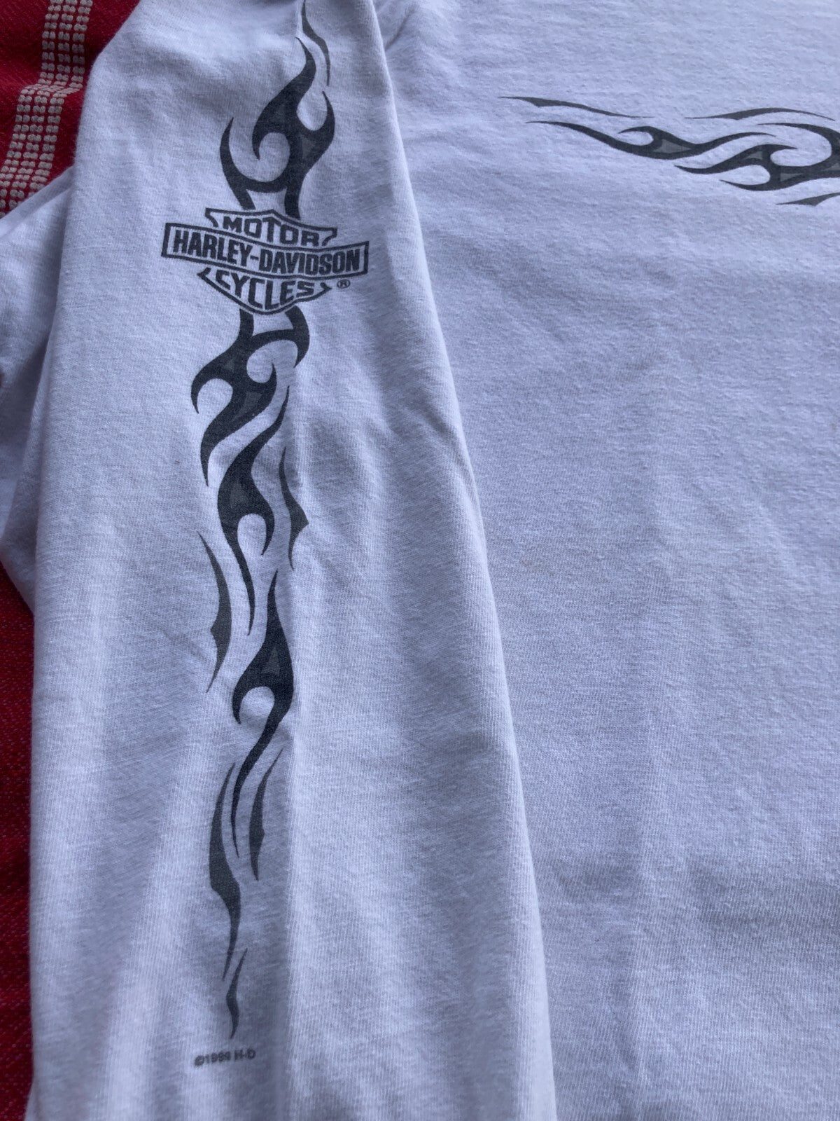 VTG 90s HARLEY DAVIDSON RARE WHITE FLAMES T-SHIRT~LONG SLEEVE~SINGLE STITCH~LRG