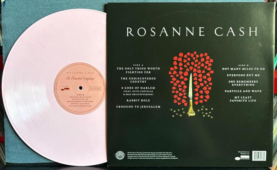 ROSANNE CASH SHE REMEMBERS EVERYTHING~ORIG 2018 PINK VINYL GATEFOLD LP~COUNTRY