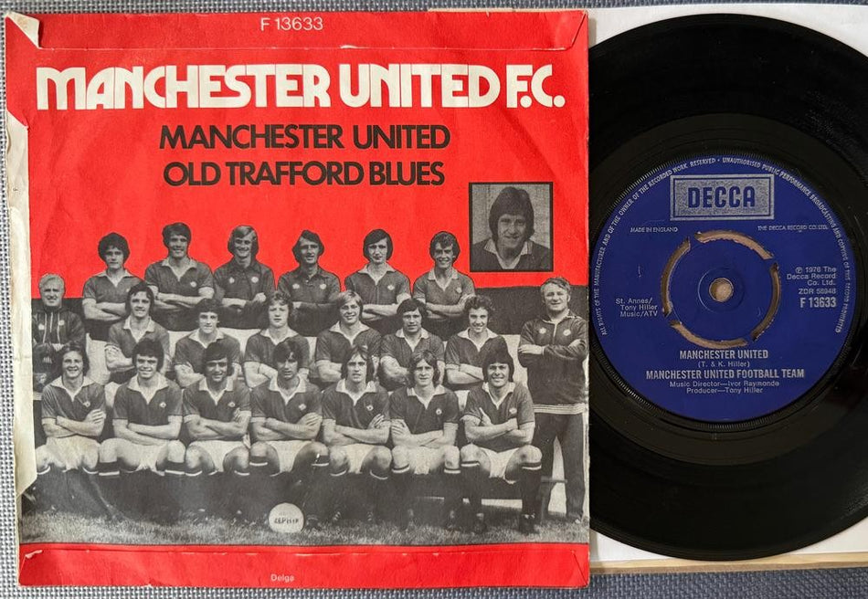 MANCHESTER UNITED F.C~OLD TRAFFORD BLUES 1976 UK DECCA PIC SLV 45~MARTIN BUCHAN