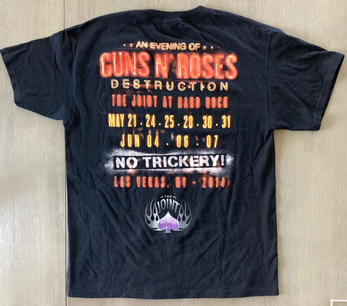 GUNS N ROSES LRG 2014 CONCERT TOUR T-SHIRT~THE JOINT @ HARD ROCK HOTEL LAS VEGAS