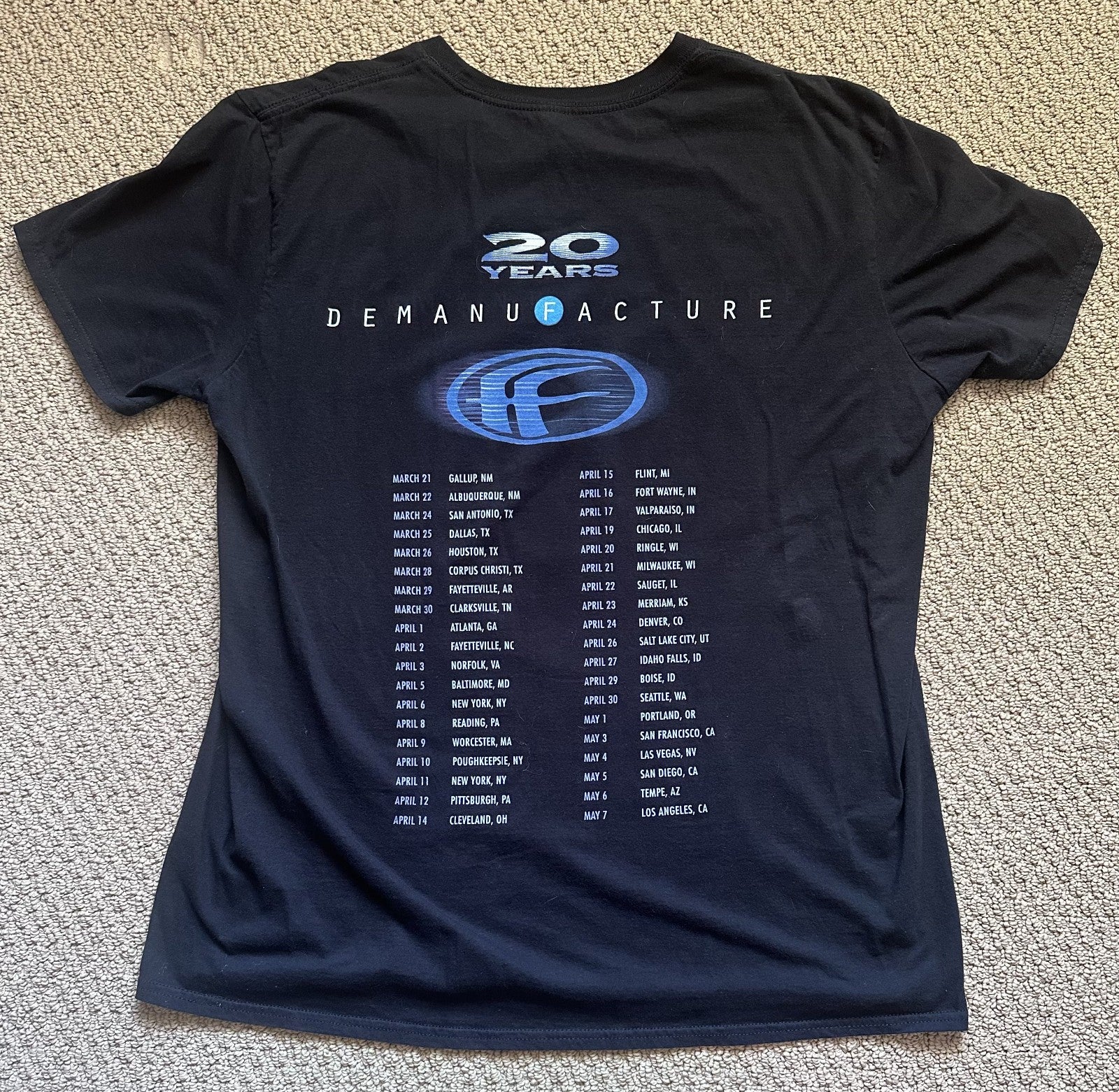 FEAR FACTORY T-SHIRT~2015 TOUR~DEMANUFACTURE 20 YEARS~XL~GILDAN~BLACK~EXC COND