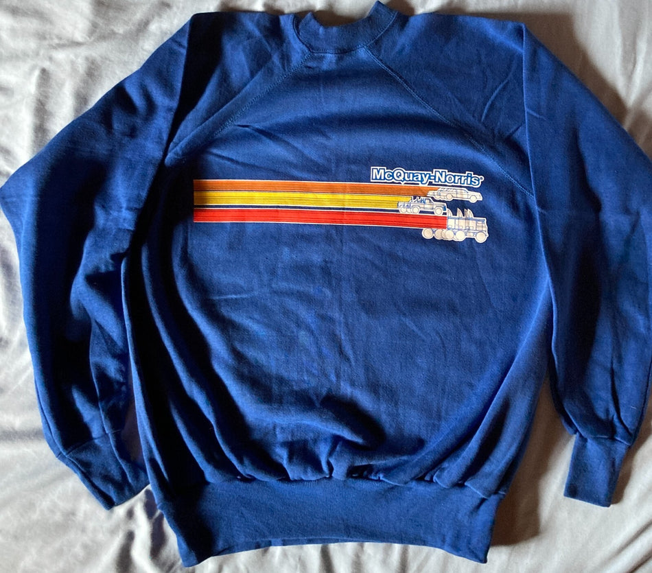 1980s VTG MCQUAY-NORRIS CREW NECK SWEATSHIRT~NWOT~VELVA SHEEN~L~BLUE~COLOR STRIP
