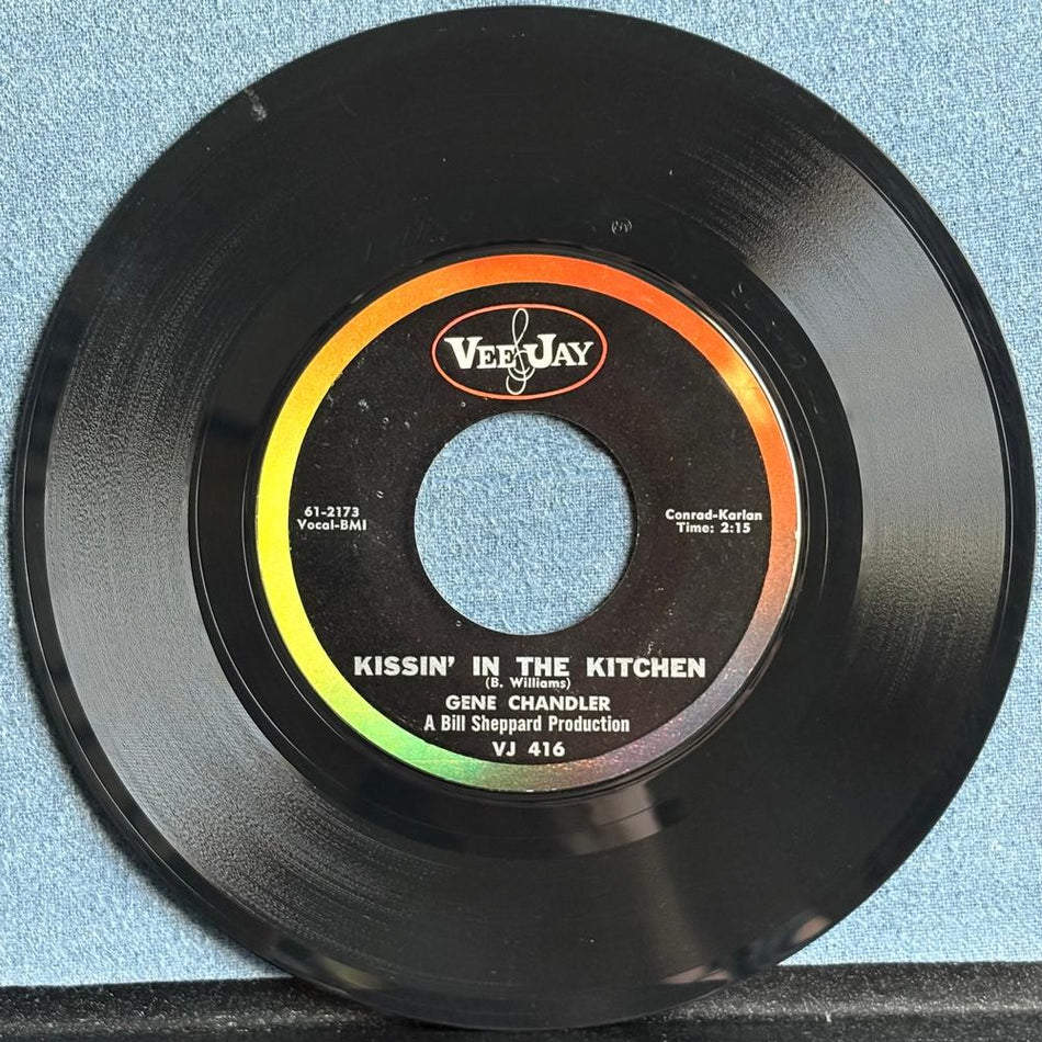 GENE CHANDLER~DUKE OF EARL / KISSIN' IN THE KITCHEN~NM- 1961 VEE JAY 7-INCH 45