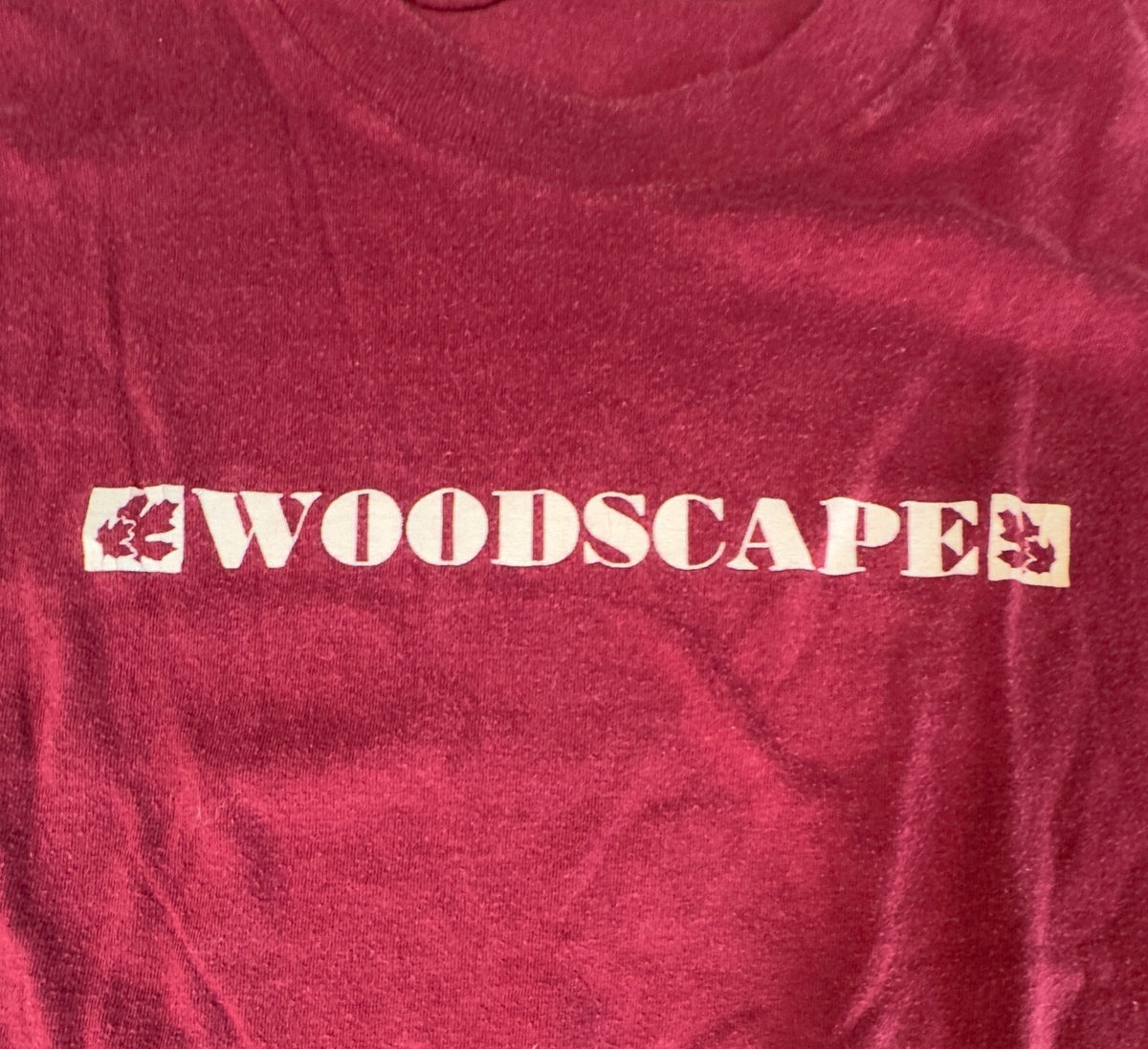 VTG 1970s/80s WOODSCAPE T-SHIRT~SM~MAROON~MAPLE LEAFS~SINGLE STITCH