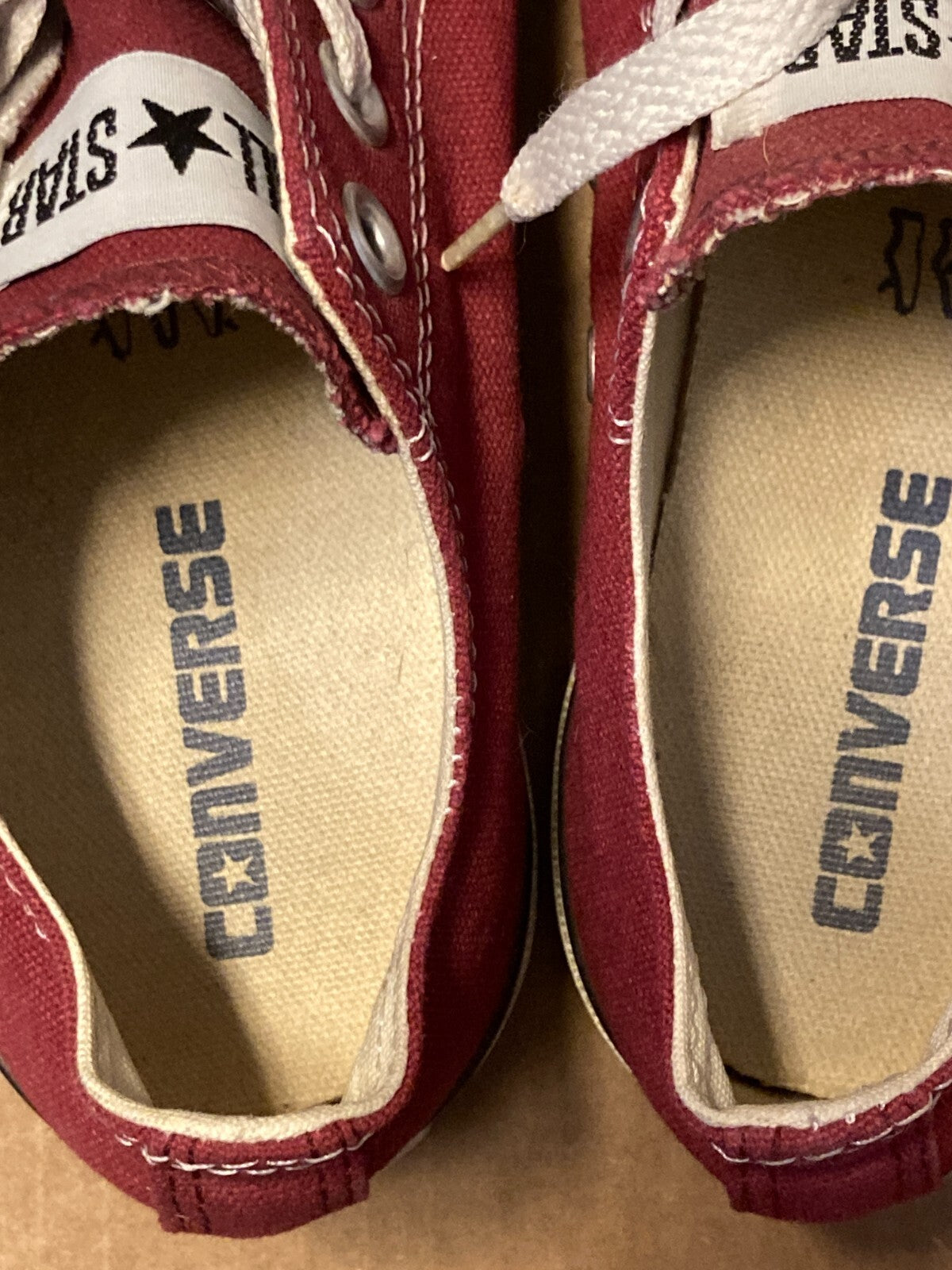 Converse CHUCK TAYLOR All Star Low Top Shoe BURGUNDY M9691 Mn 5 Wm 7~MAROON~EXC!