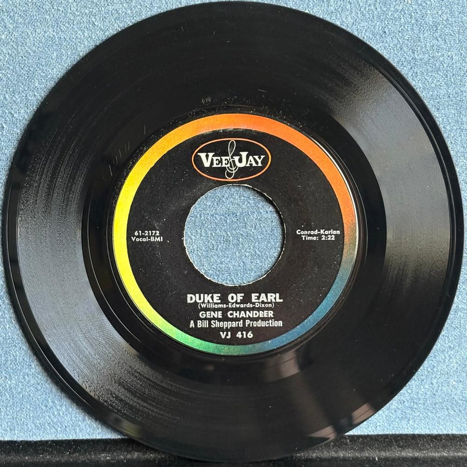 GENE CHANDLER~DUKE OF EARL / KISSIN' IN THE KITCHEN~NM- 1961 VEE JAY 7-INCH 45