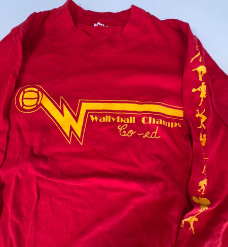 VTG '80s WALLYBALL CHAMPS COED LONG SLEEVE GRAPHIC T-SHIRT~SNGL STITCH~MED