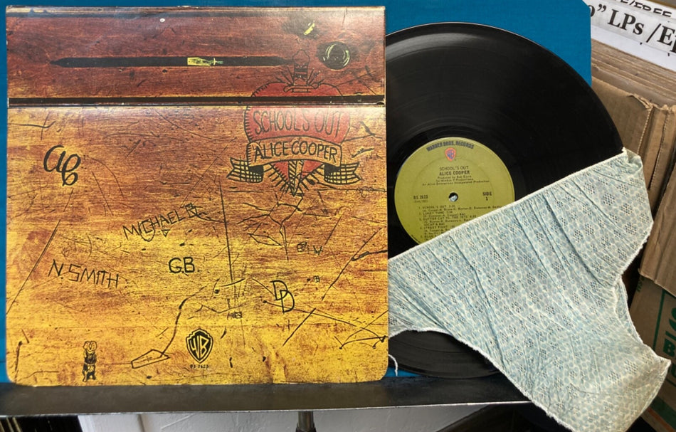 ALICE COOPER SCHOOL'S OUT~VG++ ORIG 1972 1st PRESS w/RARE BLUE PANTIES~STUNNING!