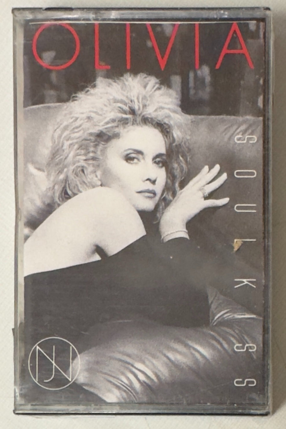 BRAND NEW SEALED CASSETTE~OLIVIA NEWTON-JOHN SOUL KISS~OG 1985~BEACH BOYS WILSON
