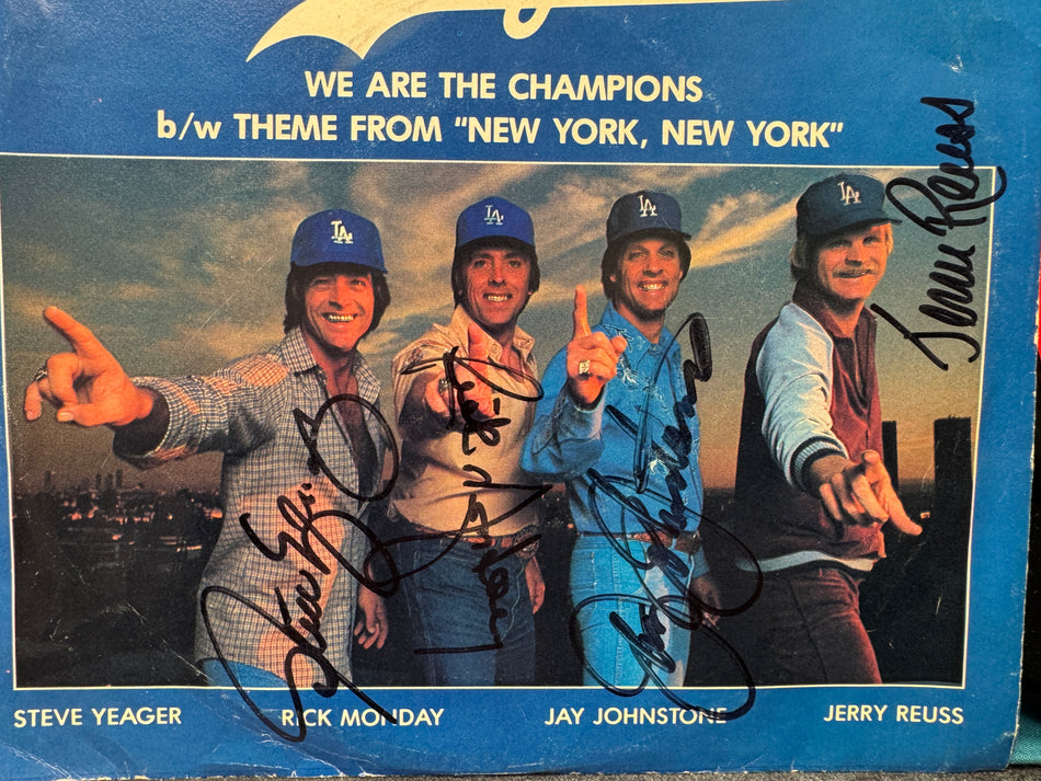 BIG BLUE WRECKING CREW-FULLY SIGNED 1981 LOS ANGELES DODGERS PS 45-YEAGER-MONDAY++