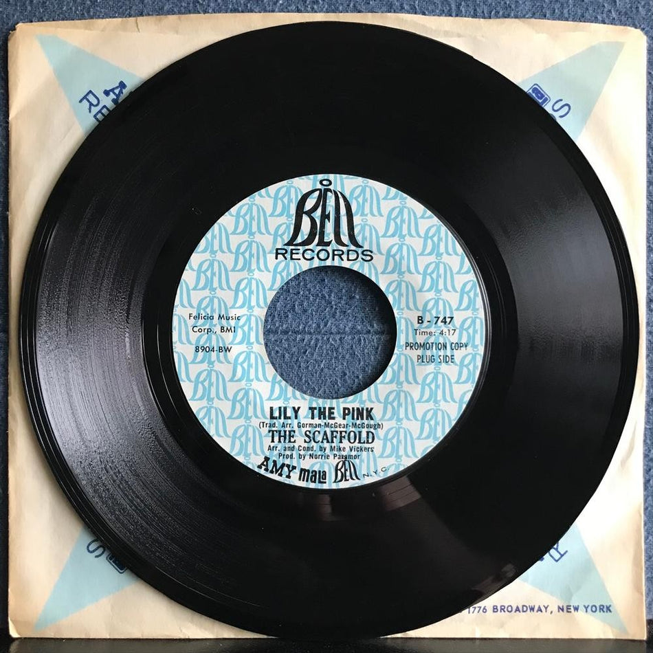 THE SCAFFOLD~LILY THE PINK / BUTTONS~NM- 1968 BELL PROMO 7-INCH 45 RPM SNGL~POP