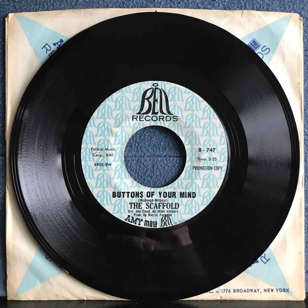 THE SCAFFOLD~LILY THE PINK / BUTTONS~NM- 1968 BELL PROMO 7-INCH 45 RPM SNGL~POP