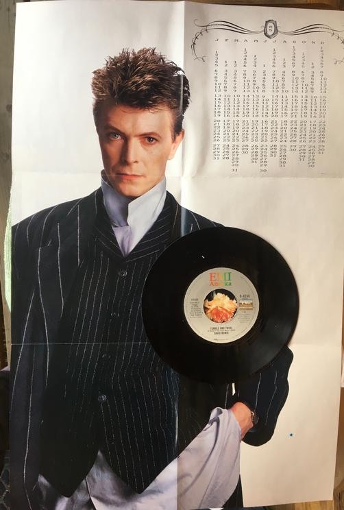 DAVID BOWIE TONIGHT 7" POSTER SLEEVE~UNPLAYED MINT OLD STORE STOCK~MASTERDISK RL